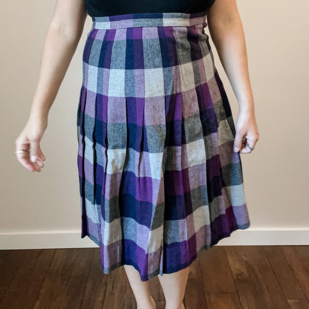 Vintage Union Made Purple Plaid Wool Blend Pleated Skirt - Picture 4 of 16